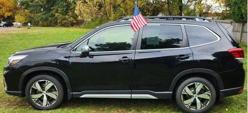 Crystal Black Silica 2021 Subaru Forester Touring