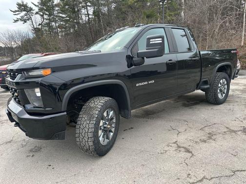 Black 2022 Chevrolet Silverado 2500 Custom