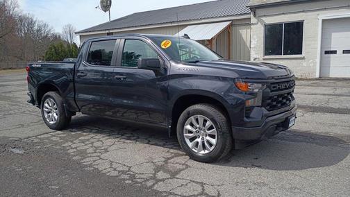 2022 Chevrolet Silverado 1500 Custom