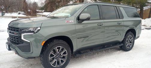 2023 Chevrolet Suburban 4WD Z71