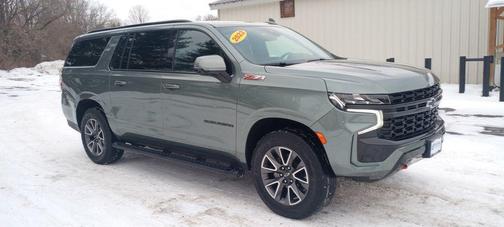 2023 Chevrolet Suburban 4WD Z71
