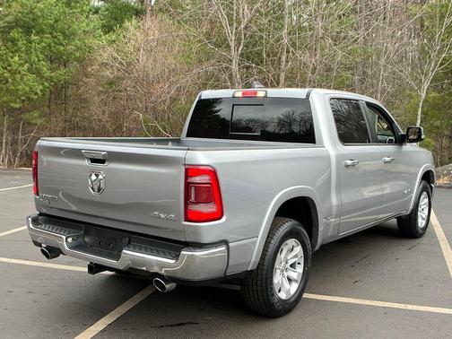 Billet Silver Metallic Clearcoat 2022 RAM 1500 Laramie