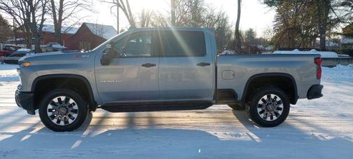 2024 Chevrolet Silverado 2500 Custom