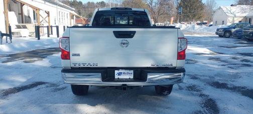 2019 Nissan Titan SV