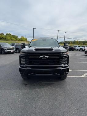 2024 Chevrolet Silverado 2500 Custom