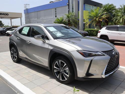 Ultra White 2026 Lexus UX 300h Base