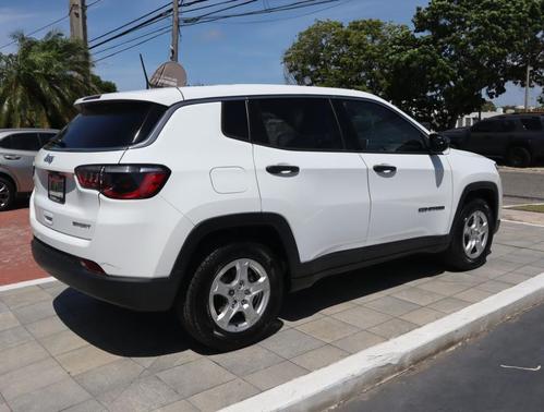 Bright White Clearcoat 2022 Jeep Compass Sport