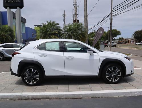 Ultra White 2026 Lexus UX 300h Base