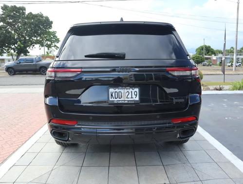 Diamond Black 2023 Jeep Grand Cherokee Overland