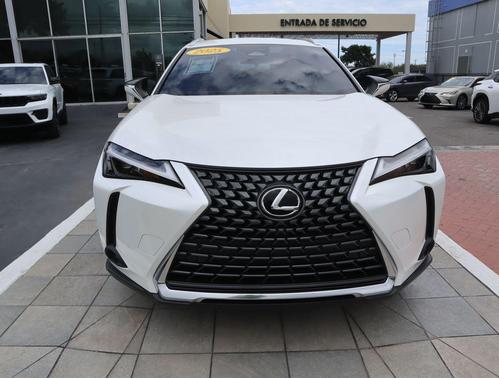 White 2025 Lexus UX 300h Base