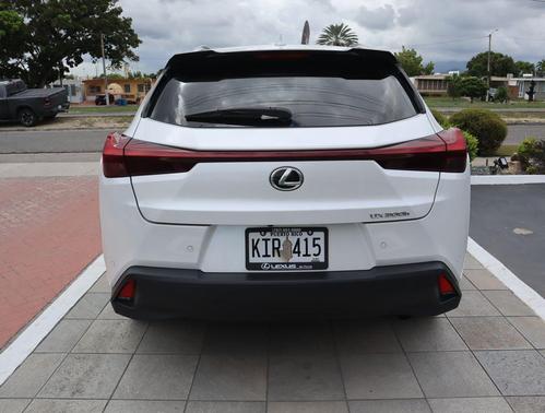White 2025 Lexus UX 300h Base