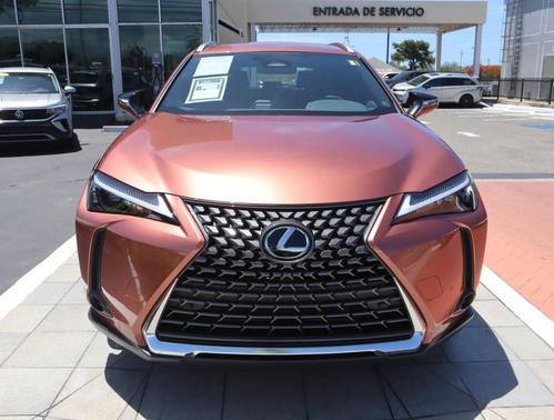 Ultra White 2026 Lexus UX 300h Base