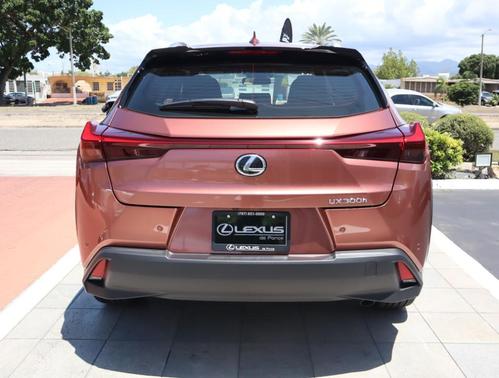 Ultra White 2026 Lexus UX 300h Base