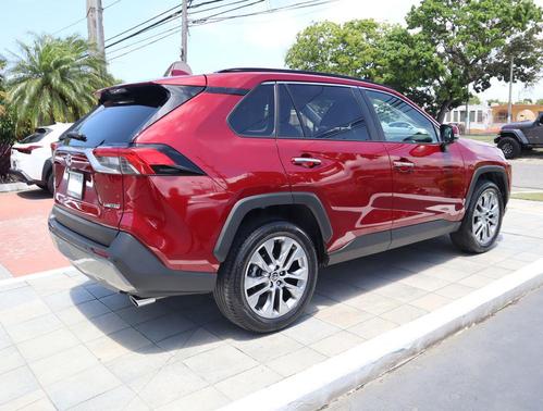 Pearl 2024 Toyota RAV4 Limited