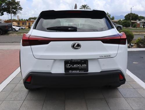 Ultra White 2026 Lexus UX 300h Base