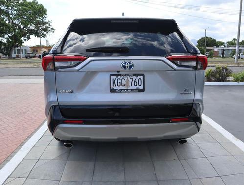 Silver Sky 2023 Toyota RAV4 Hybrid SE