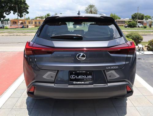 Ultra White 2026 Lexus UX 300h Base