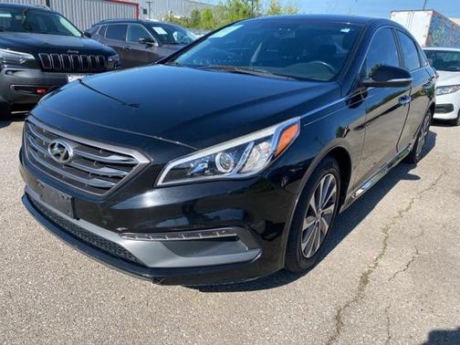 2015 Hyundai SONATA Sport