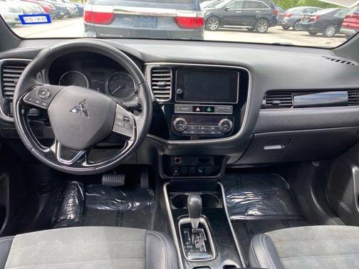 2019 Mitsubishi Outlander SEL