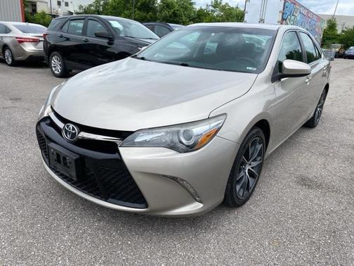 2015 Toyota Camry XSE