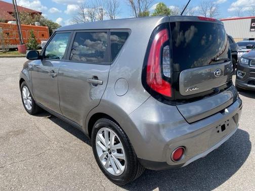 2019 Kia Soul +