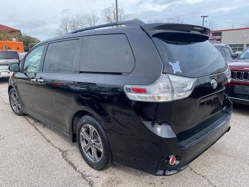 2014 Toyota Sienna SE
