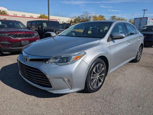 2016 Toyota Avalon XLE