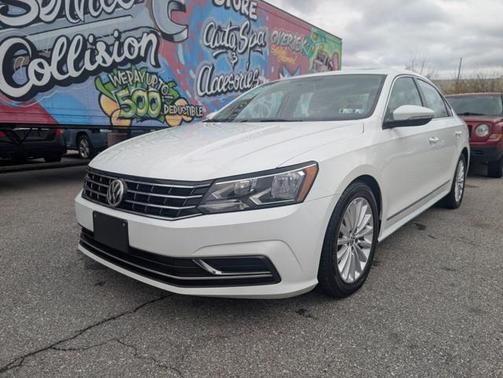 2016 Volkswagen Passat 1.8T SE
