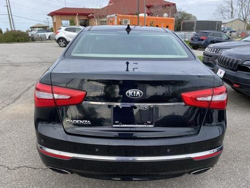 2014 Kia Cadenza Premium