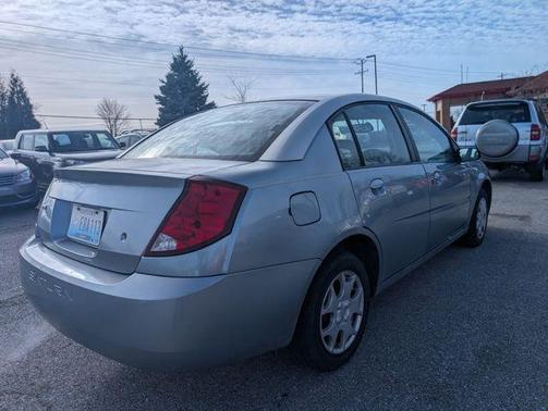 2003 Saturn Ion 2