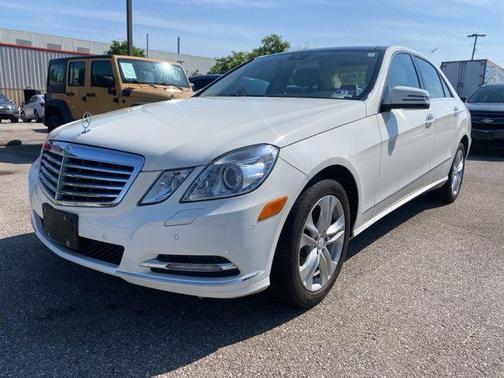 White 2011 Mercedes-Benz E-Class E 350