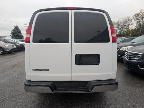2019 Chevrolet Express 3500 LT