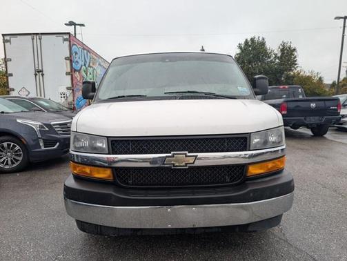 2019 Chevrolet Express 3500 LT