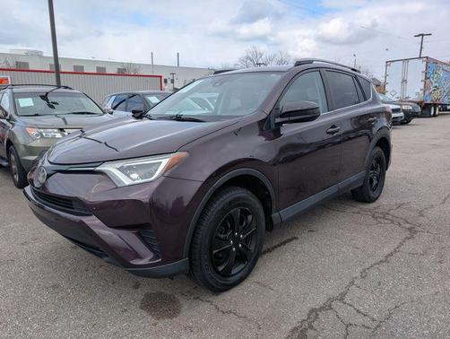 2017 Toyota RAV4 LE