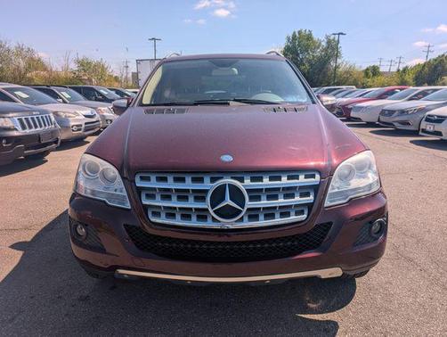 Maroon 2010 Mercedes-Benz M-Class 4MATIC