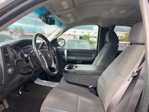 2007 Chevrolet Silverado 2500 LT H/D Extended Cab for sale in Florence, KY - image 8