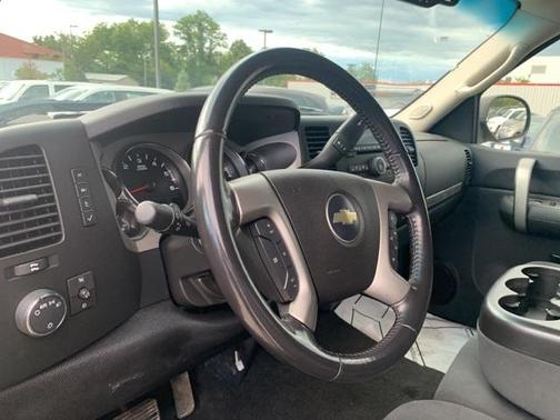 2007 Chevrolet Silverado 2500 LT H/D Extended Cab for sale in Florence, KY - image 7