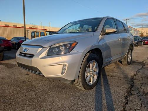 2014 Toyota RAV4 EV Base