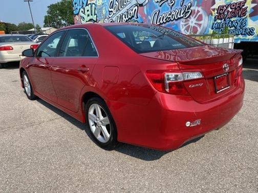 2013 Toyota Camry SE