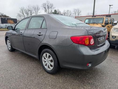2009 Toyota Corolla LE