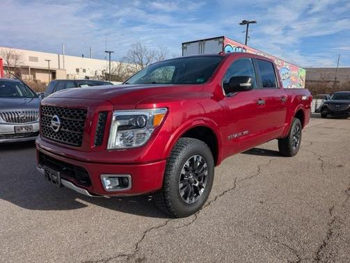 2019 Nissan Titan PRO-4X