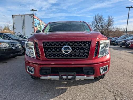 2019 Nissan Titan PRO-4X