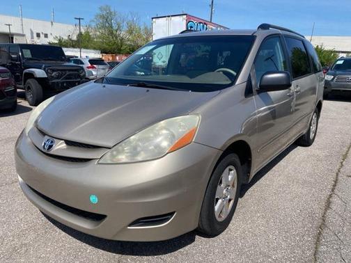 2006 Toyota Sienna CE