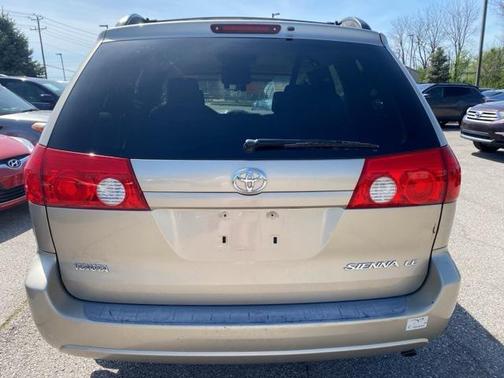 2006 Toyota Sienna CE