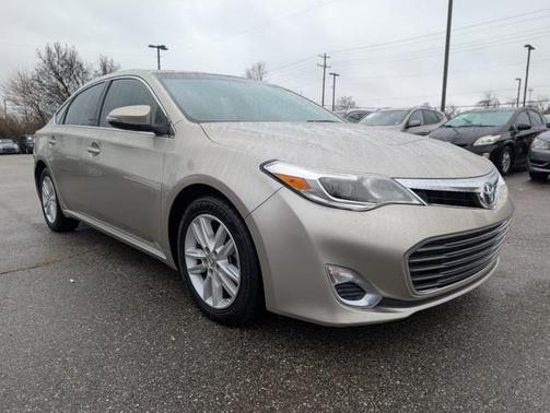 2013 Toyota Avalon XLE