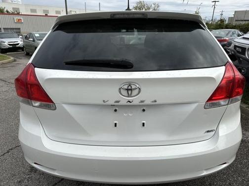2011 Toyota Venza Base