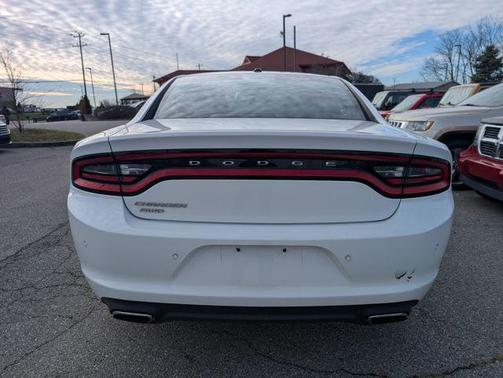 2015 Dodge Charger SE
