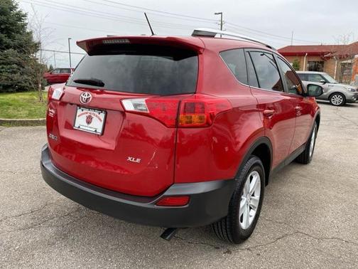 2013 Toyota RAV4 XLE