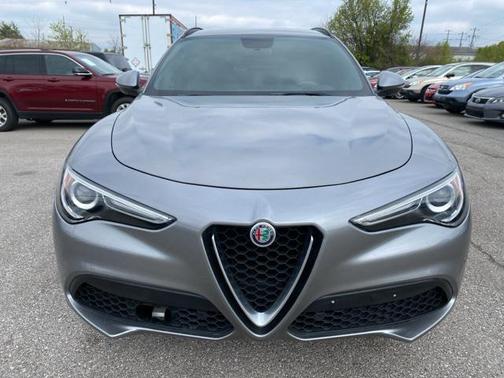 2018 Alfa Romeo Stelvio Ti Sport