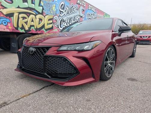 2020 Toyota Avalon XSE